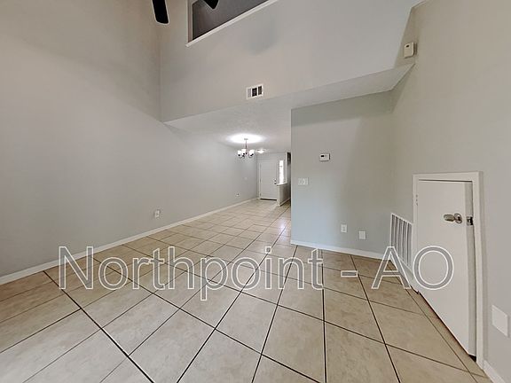3rd image of 7626 Jana Ln S