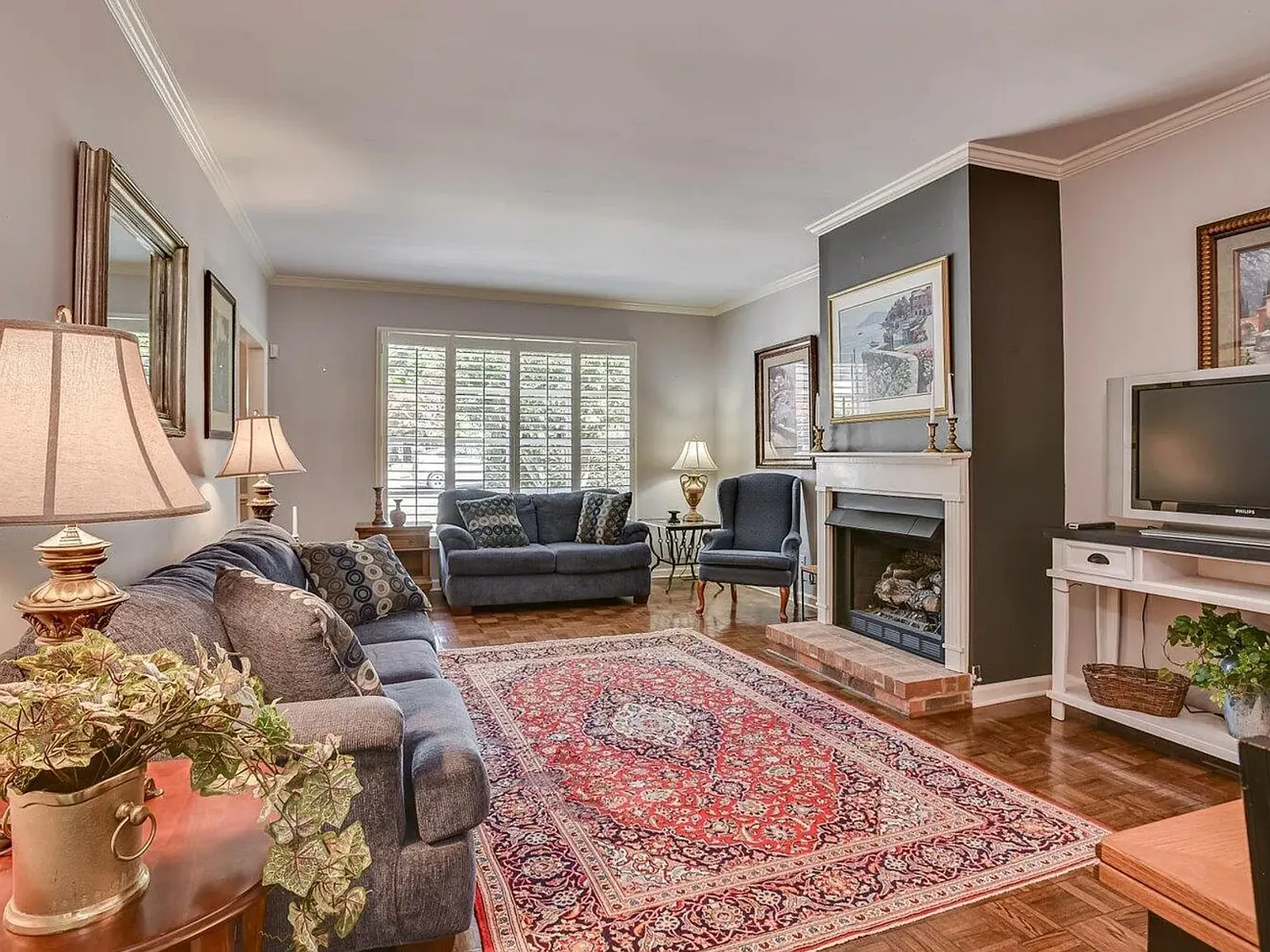 4 bed, 1920 sqft, $4,000 — Photo 3