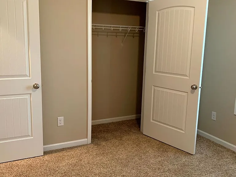 119 W Short St — Photo 16
