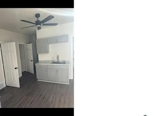 2760 N 19th St, Milwaukee, WI 53206