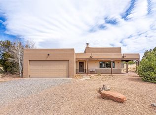 5 Espira Rd, Santa Fe, NM 87508