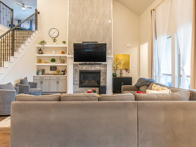 1700 Hydrangea Ln — Photo 34