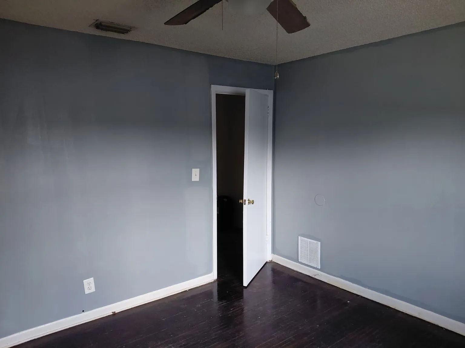 2 bed, 702 sqft, $695 — Photo 2