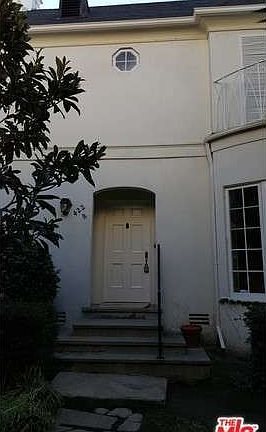 3rd image of 422 Smithwood Dr #B