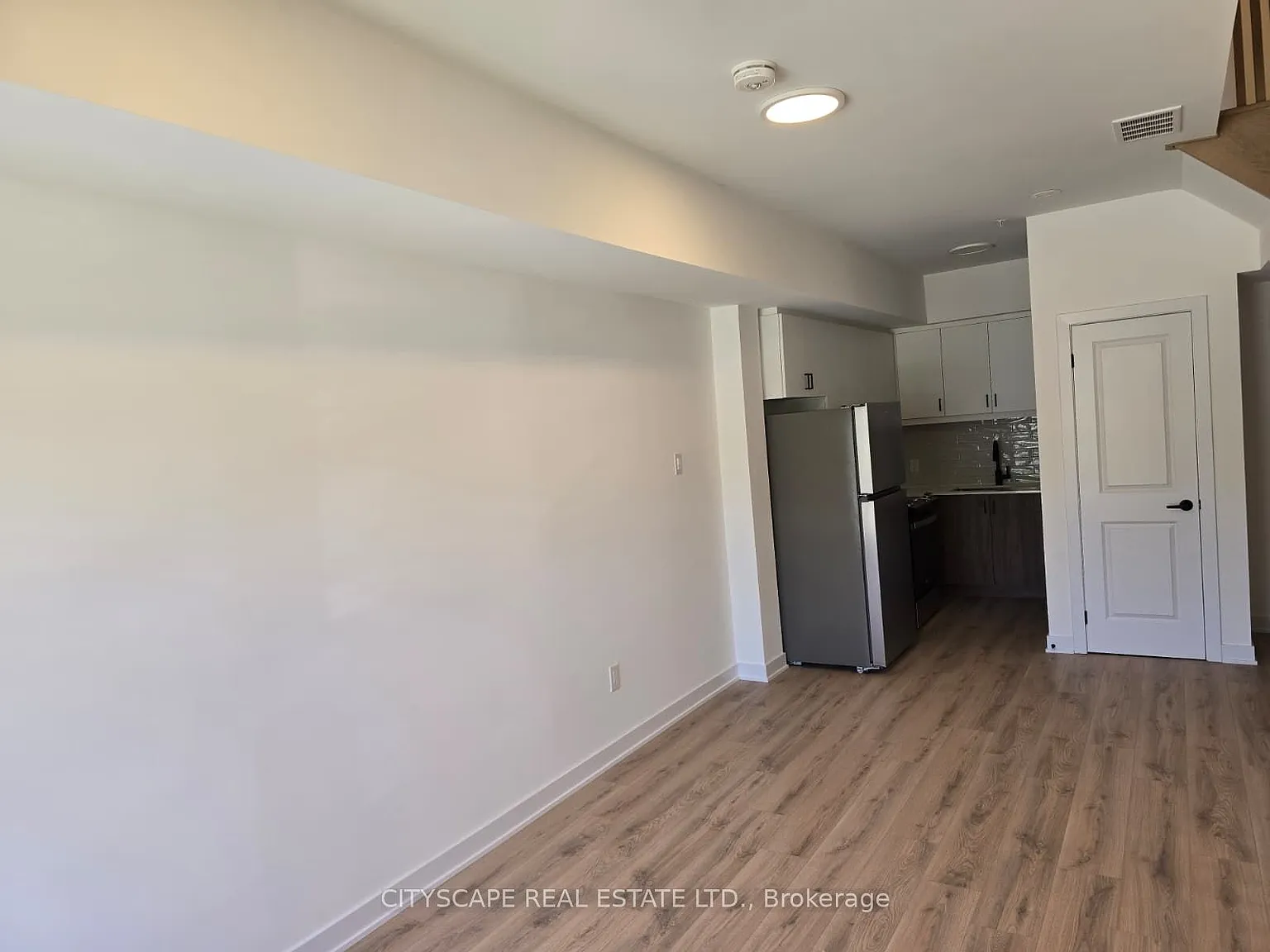 3 bed, $2,450 — Photo 3