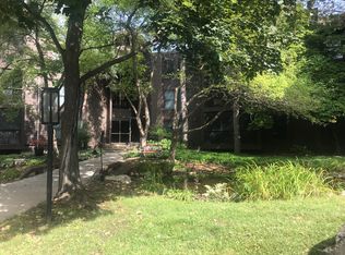 8441 Irwin Rd APT 102, Bloomington, MN 55437