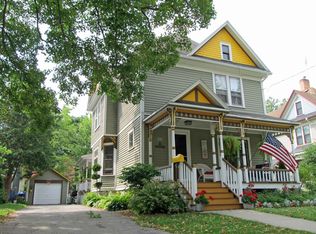 953 E Pacific St, Appleton, WI 54911