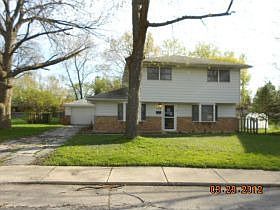 1st image of 136 Iroquois St