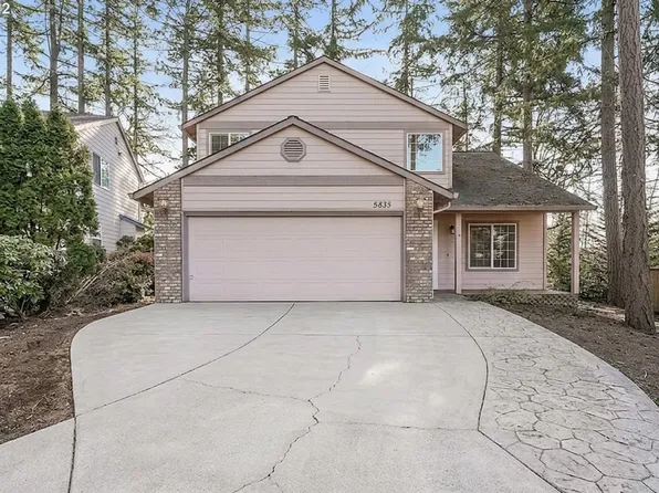 5835 Bird Song Way, Gladstone, OR 97027