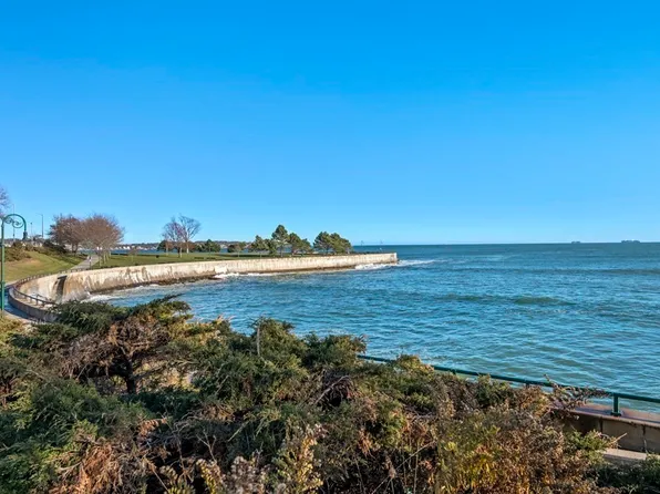 209 Lynn Shore Dr #1, Lynn, MA 01902