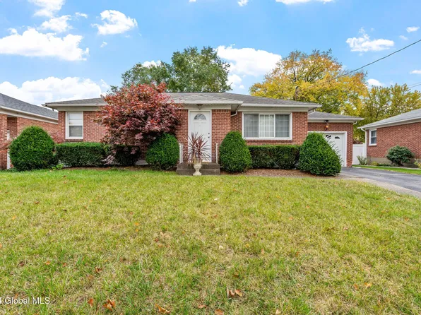 34 Martin Terrace, Albany, NY 12205