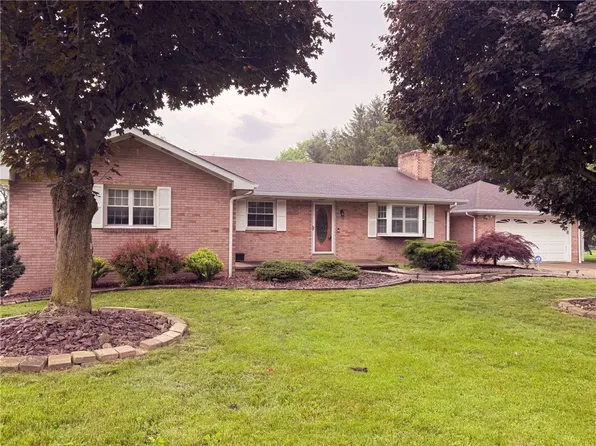 120 Rogers Dr, Clinton, PA 15026