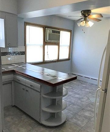 5th image of 1601 Scoville Ave APT 2N