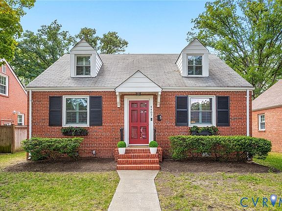 2nd image of 4407 Leonard Pkwy