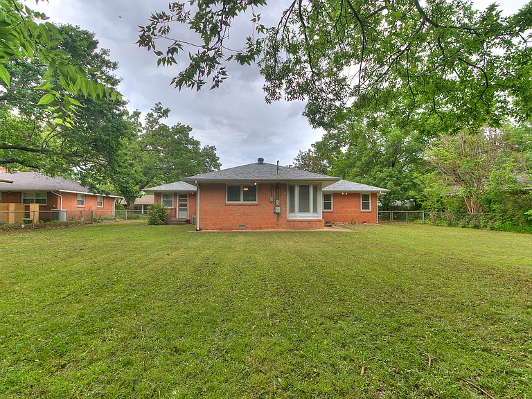 1214 Cruce St — Photo 29