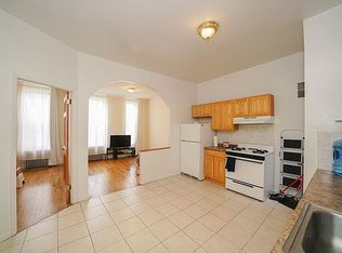26-10 Hoyt Ave S #3R, Astoria, NY 11102