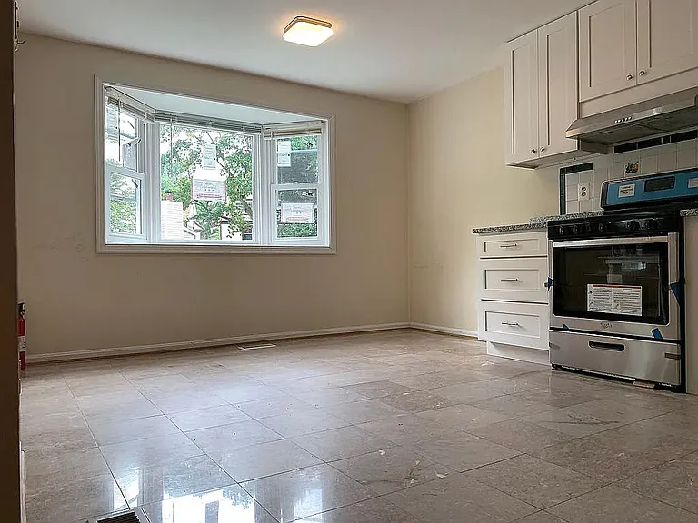 5817 Shana Pl — Photo 5