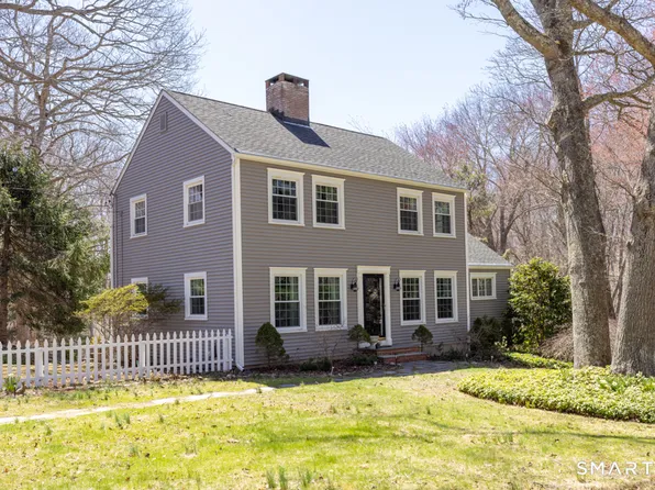 1 Oakridge Drive, Old Lyme, CT 06371