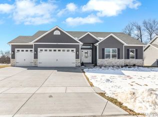 114 Timber Wind Dr, Wentzville, MO 63385