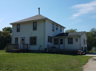 754 9th St, Manson, IA 50563
