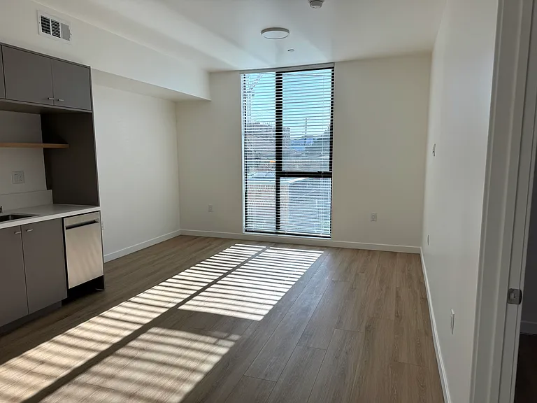 4575 Santa Monica Blvd #304 — Photo 3
