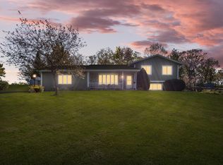 S71W32673 Sandie Ln, Mukwonago, WI 53149