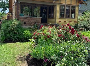 34 Ray St, Niskayuna, NY 12309