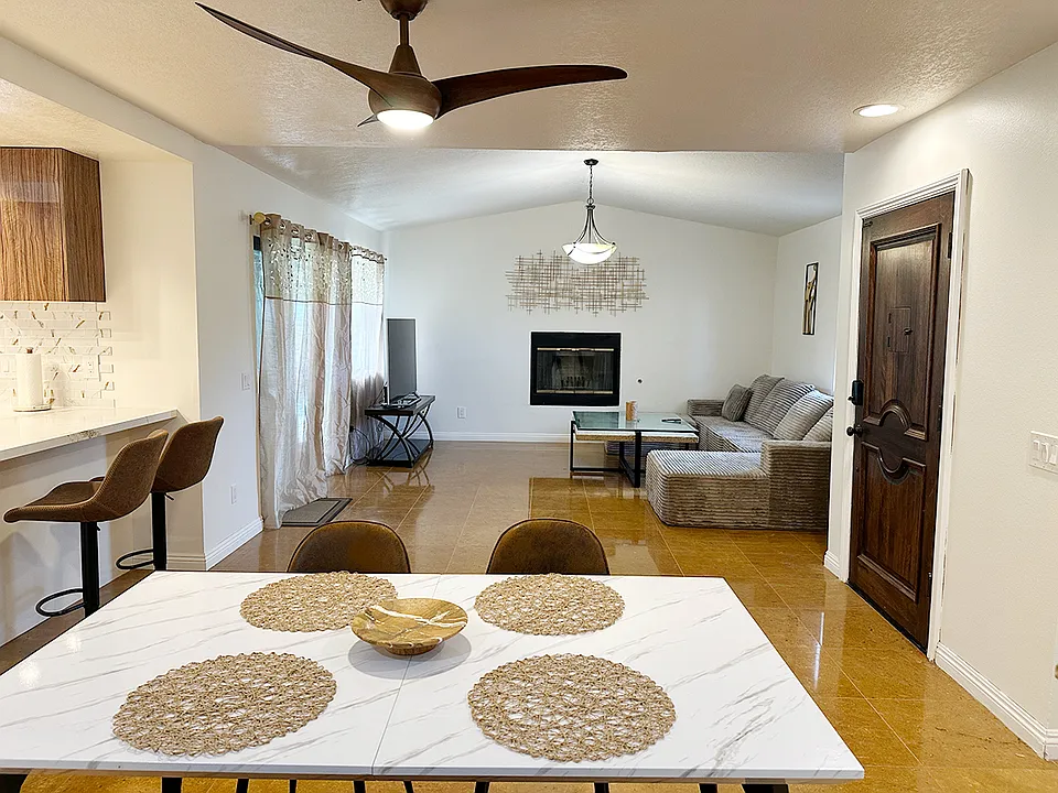43550 Carmel Cir