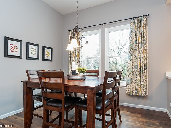 4th image of 343 Pheasant Chase Dr