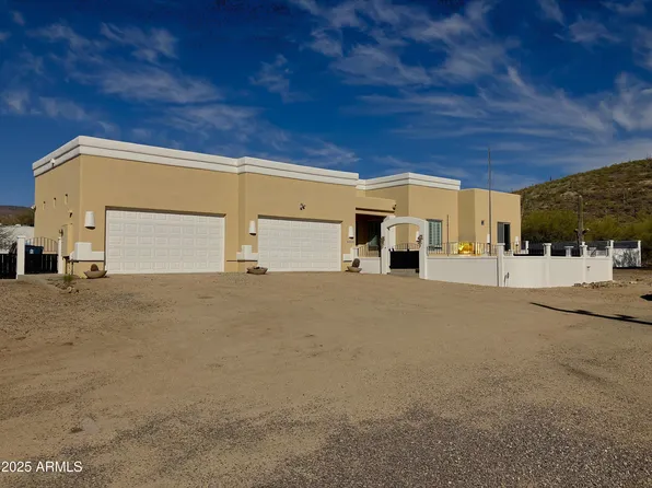44421 N 20TH Street, New River, AZ 85087