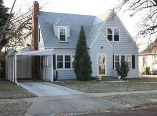 621 E 5th Ave, Mitchell, SD 57301