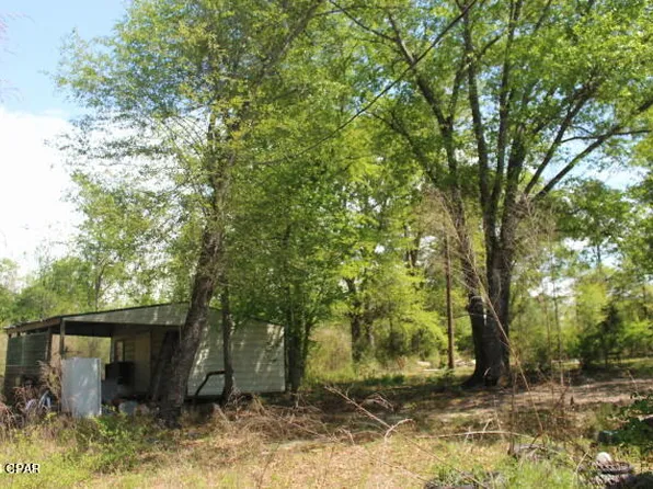 1996 Crooms Rd, Cottondale, FL 32431