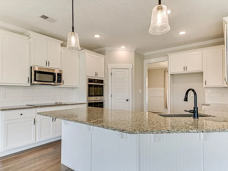 419 Barrow Ln — Photo 28