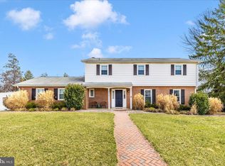212 Baughmans Ln, Frederick, MD 21702
