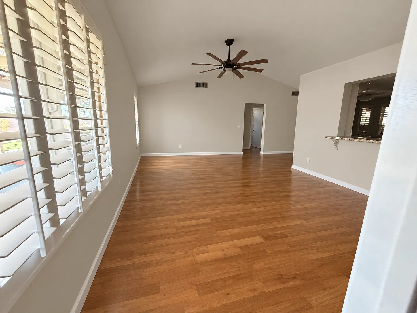 3 bed, 1264 sqft, $2,695 — Photo 2