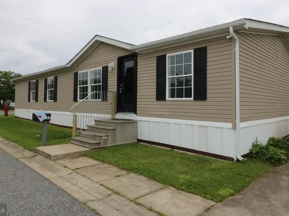 3307 Iris Ln, Middle River, MD 21220
