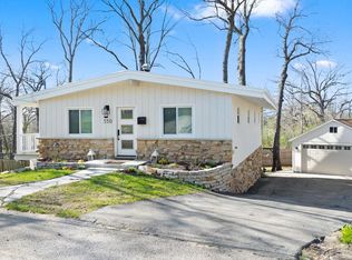 550 Glenview Rd, Williams Bay, WI 53191