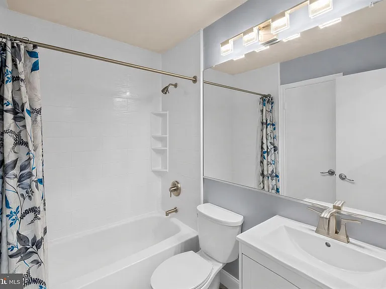 743 Saint Michaels Dr — Photo 23