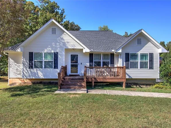 199 Brookhaven Way, Rockmart, GA 30153