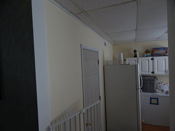 5th image of 903 S Wood St