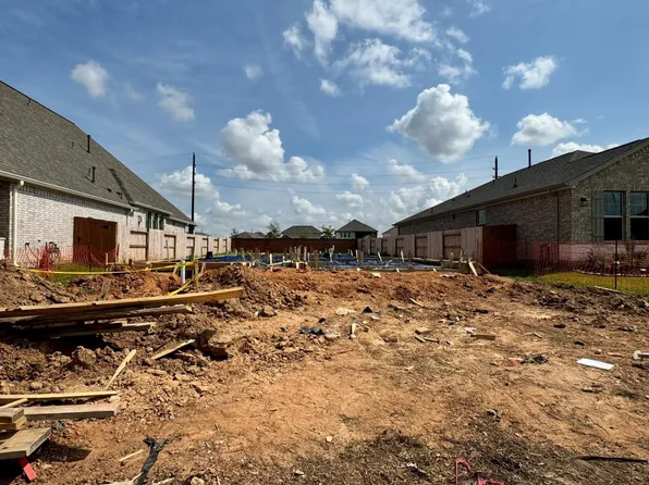 2109 Sunflower View St, Brookshire, TX 77423