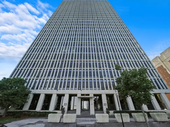 6700 S South Shore Dr APT 19A, Chicago, IL 60649