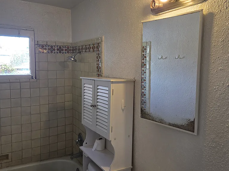 209 W Simpson St — Photo 8