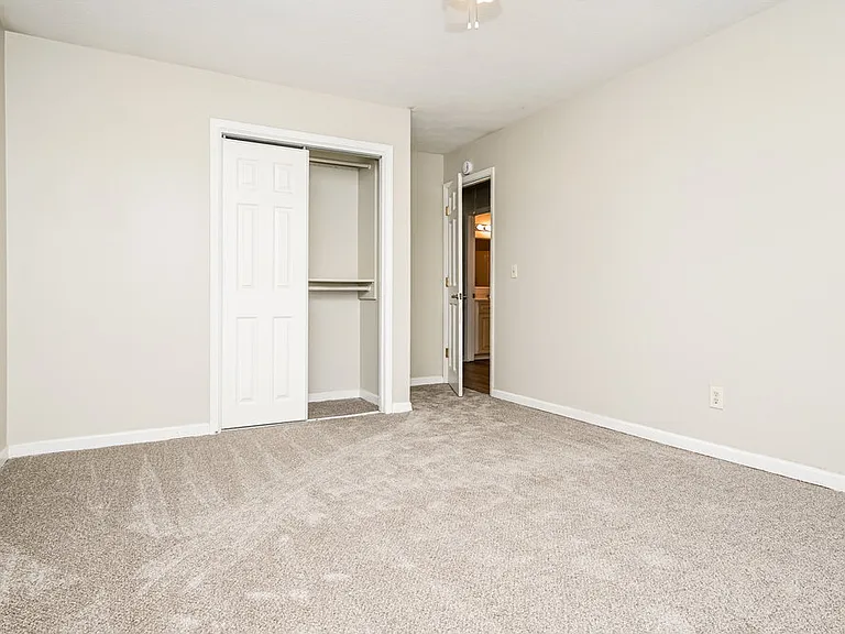 564 Clubhouse Dr SE — Photo 15