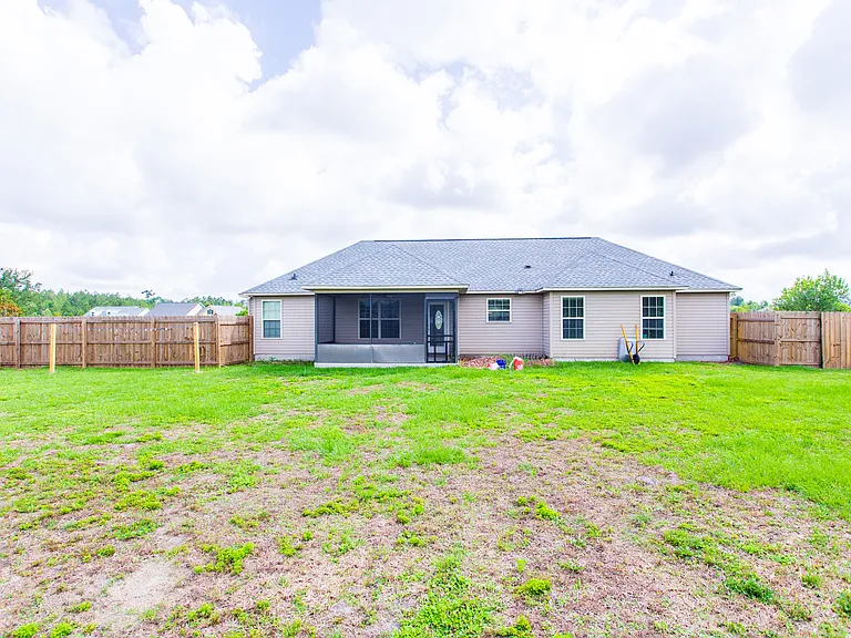 97 Mill Pond Pl — Photo 5