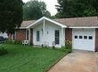 9027 Trailhead Ct, Charlotte, NC 28227