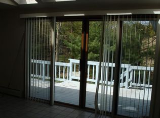 26 Clark Mill St, Coventry, RI 02816