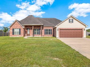 601 Dub Ln, Lake Charles, LA 70611