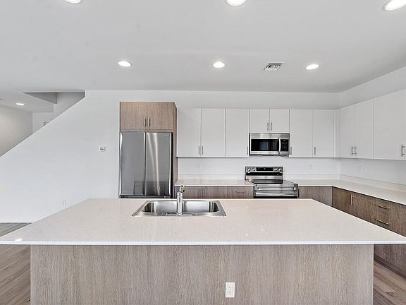 5th image of 6340 Tenor Drive