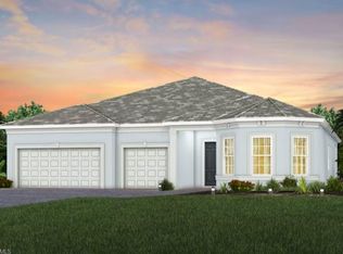 7065 Del Webb Oak Creek Blvd, North Fort Myers, FL 33917